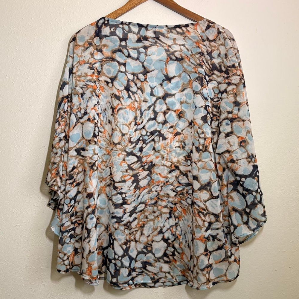 Chicos Women's Size L/XL Poncho Cover Up Artsy Watercolor Blouse Lagenlook - Picture 3 of 3